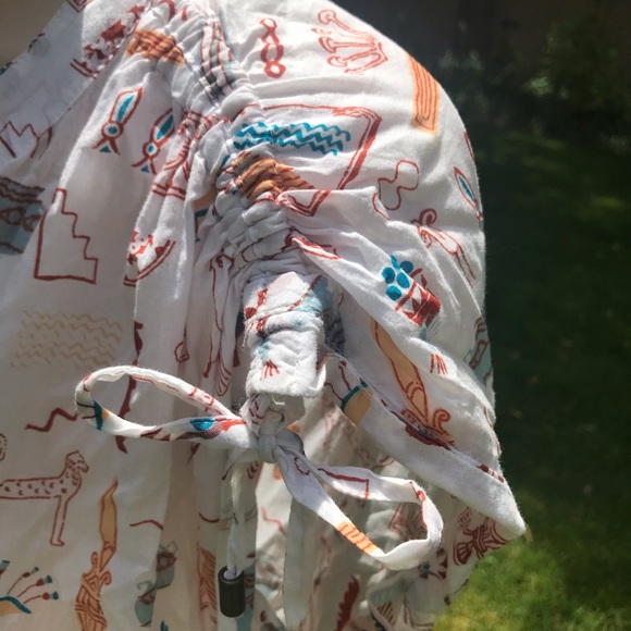 Anthropologie Sleeveless Top with artwork by Danielle Kroll EUC Size Small - Picture 2 of 8